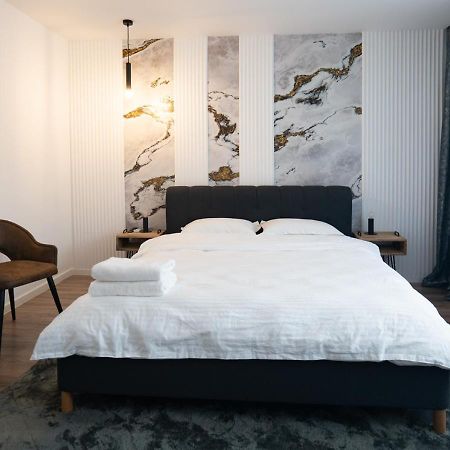 Апартаменты Garsoniera Lux Tineretului Бухарест Экстерьер фото